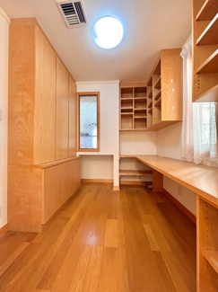 【収納】 | 千葉市緑区おゆみ野南3丁目　中古戸建 | キッチン隣の家事室は動線も良く使い勝手が良さそうです。