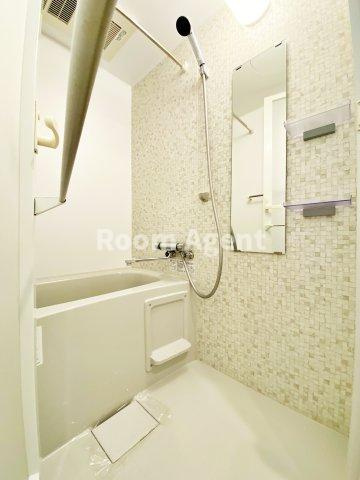 ディアレイシャス泉の浴室