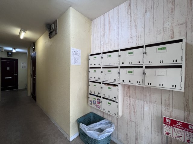 メモリアルタウンC棟のエントランス