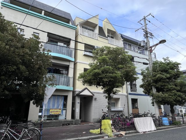 メモリアルタウンC棟の周辺