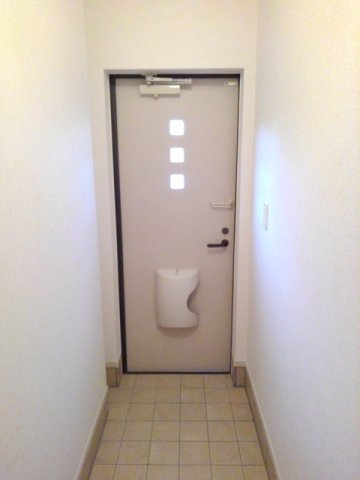 パインフォレスト　ソングの玄関