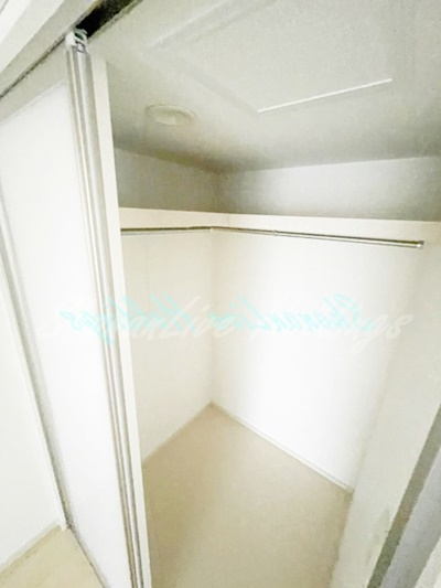 茅ヶ崎市本村４丁目の賃貸マンションの収納