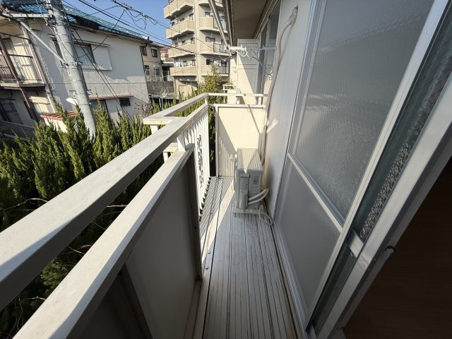 ハウス葭のバルコニー