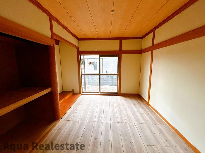 善通寺市木徳町　リノベ住宅の和室|1階和室　畳の表替え、和室の聚楽壁も新しく塗りなおしました
