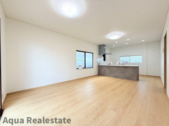 善通寺市木徳町　リノベ住宅の浴室|浴室　新品交換済。一坪タイプの浴室で広々とした空間になっています