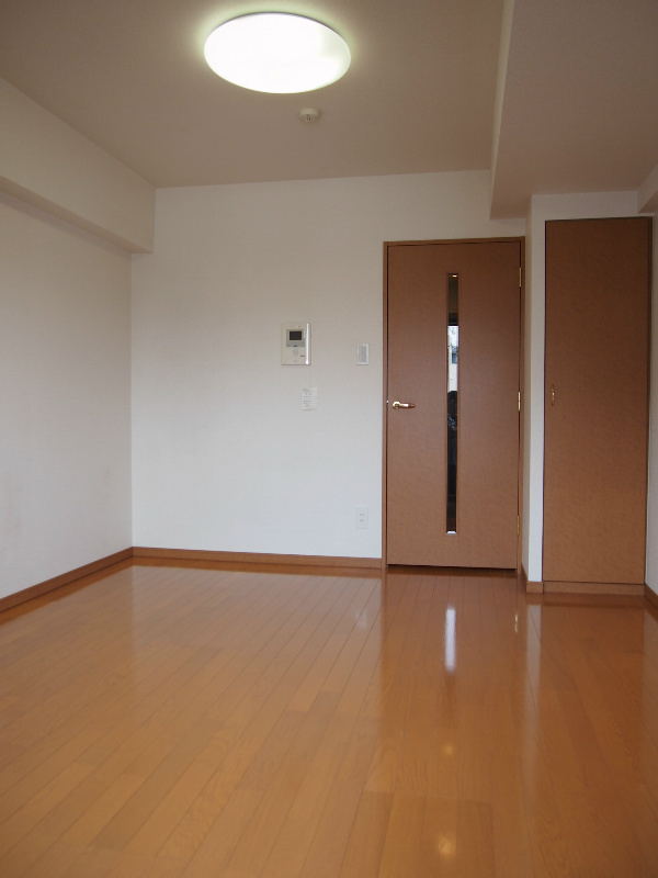 ルーブル新宿水道町の居間・リビング