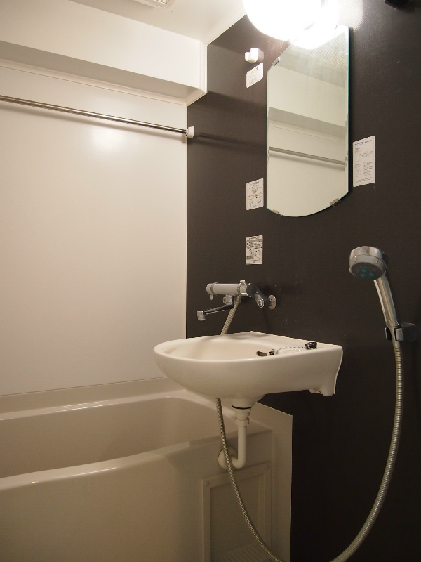 ルーブル新宿水道町の浴室