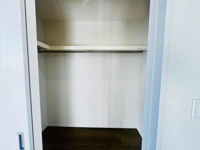 新築　前橋市広瀬町3丁目　Heartful　Town　A号棟の収納|　それぞれのお部屋に収納スペースがあるのでお片付け上手で室内もスッキリ♪
