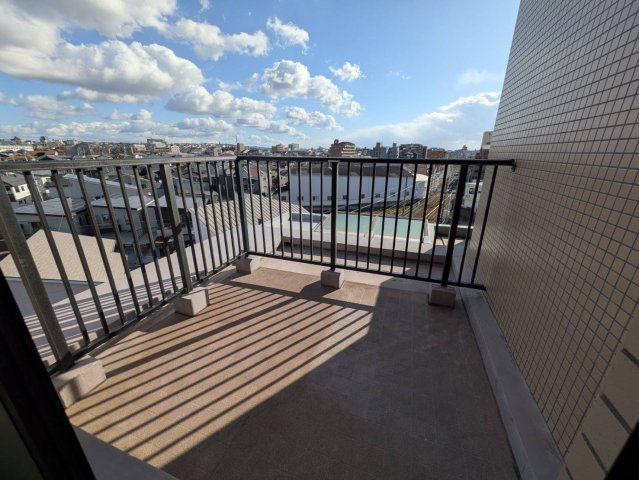 【バルコニー】 | ロワイヤル明石魚住
