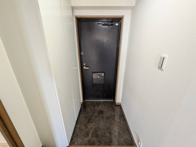 【玄関】 | ロワイヤル明石魚住