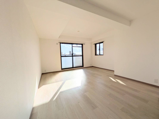 【居間・リビング】 | ロワイヤル明石魚住