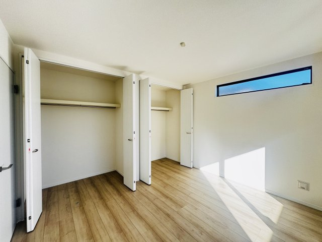 新築　前橋市広瀬町3丁目　Heartful　Town　B号棟の収納|　それぞれのお部屋に収納スペースがあるのでお片付け上手で室内もスッキリ♪

