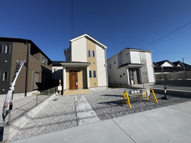 新築　前橋市広瀬町3丁目　Heartful　Town　B号棟の駐車場|現地写真　駐車スペースは並列3台+2台分可能です！

