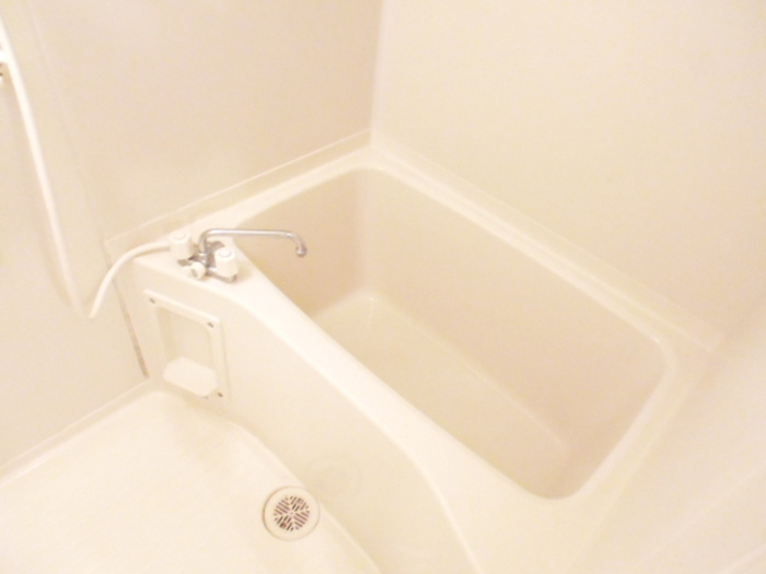 エトワールA棟の浴室|お風呂で日々の疲れを落としましょう