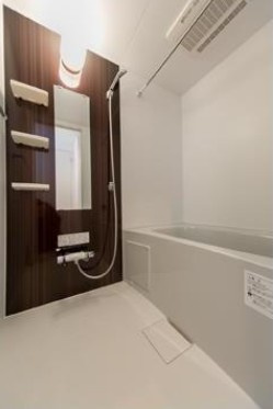 【浴室】 | ヴェルフォーレ阿佐ヶ谷 | 追い焚き・浴室乾燥機つきバス。