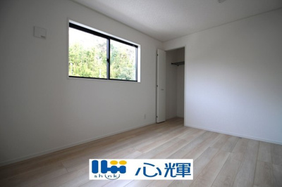 【洋室】 | クレイドルガーデン宇部市際波第７（１号棟） | 住まう方でカスタマイズして頂けるシンプルなデザインの内装。ご自身で素敵な空間を創り上げられます。