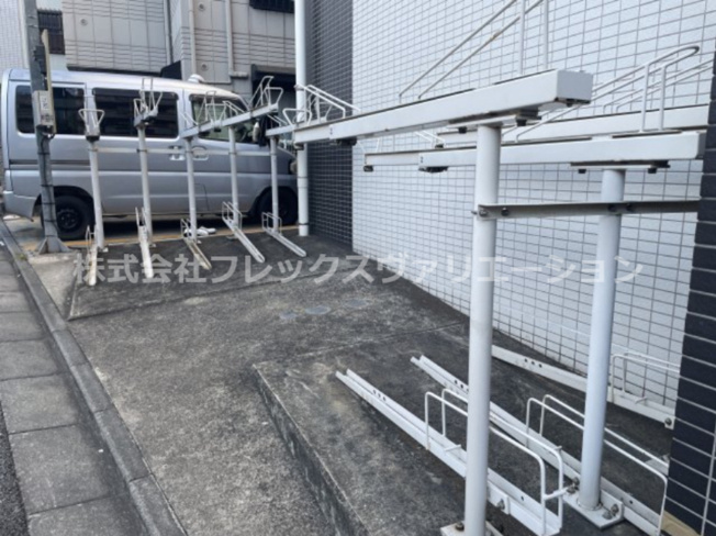 【駐輪場】 | AXAS-AZEST王子