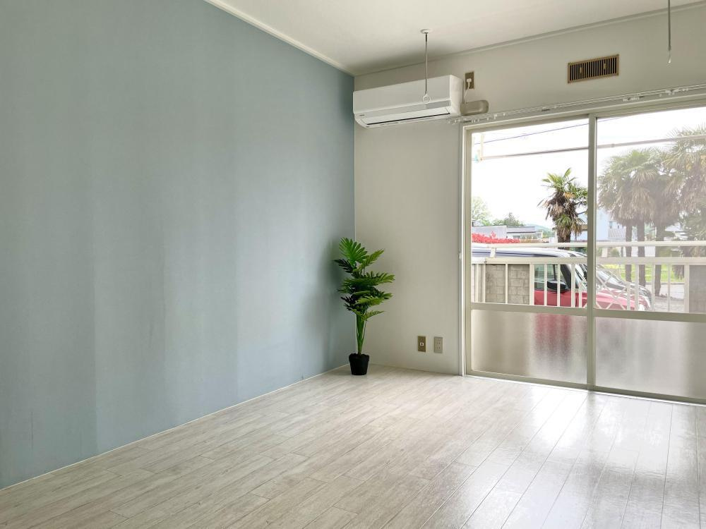 メゾン・ド・ヒデの居間・リビング