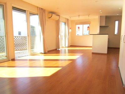 【居間・リビング】 | 【セキスイハウス施工】石和町唐柏 | ゆったりとした居間です