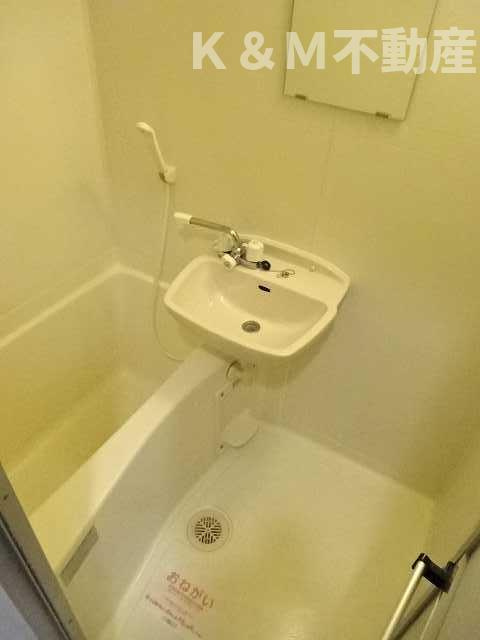 シャンドフルールⅡの浴室|落ち着いた空間のお風呂です