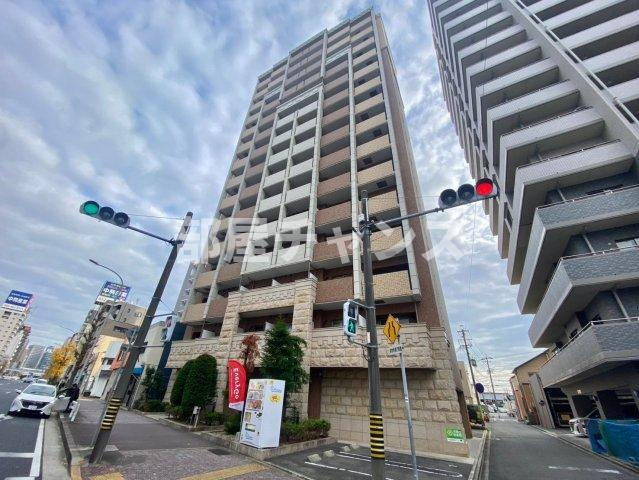 プレサンス名古屋STATIONアライブの外観