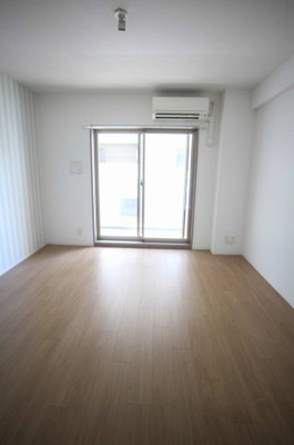 【居間・リビング】 | アスヴェル阿波座BLUE EARTH | 使いやすい居間です