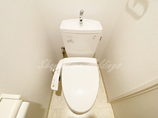 藤沢市湘南台７丁目の賃貸マンションのトイレ