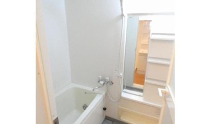 【浴室】 | コルトンハイツ | きれいなお風呂です