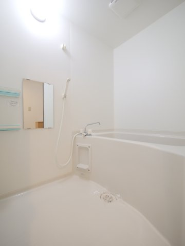 コーポ東山の浴室