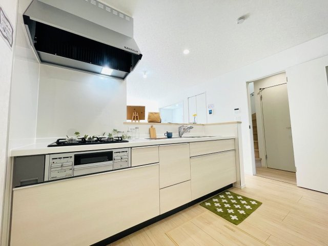 豊田市明和町第5　新築分譲住宅　全4棟　2号棟のキッチン|使い勝手の良いシステムキッチン。