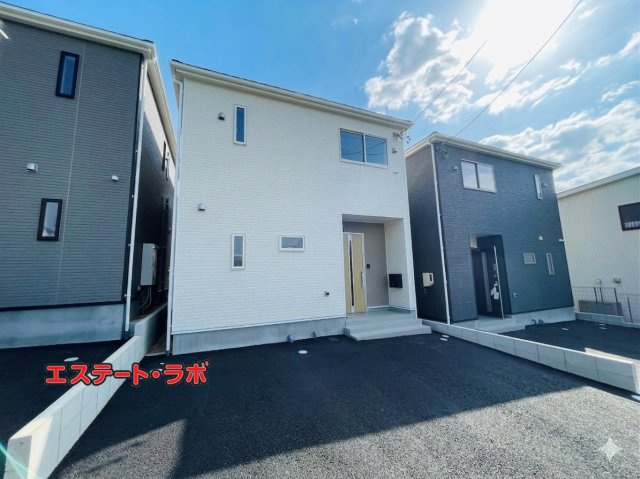 豊田市明和町第5　新築分譲住宅　全4棟　2号棟の外観|●完成物件の内覧受付中。
お気軽にお問合せください♪