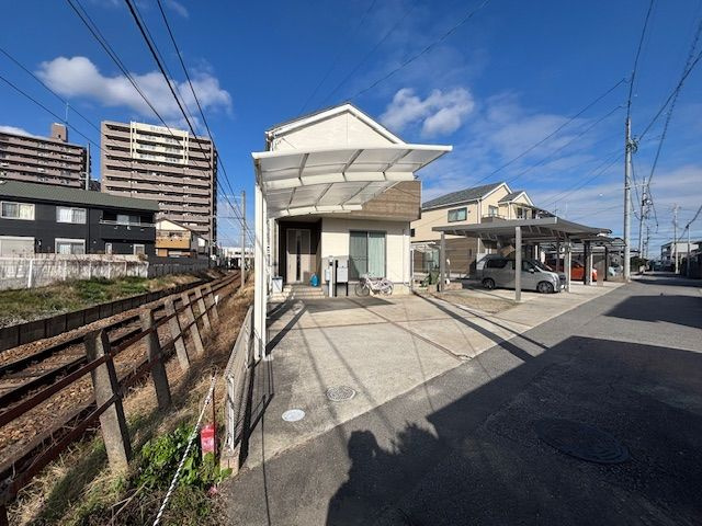 高浜市沢渡町五丁目戸建の外観