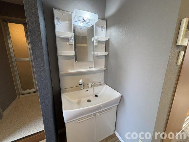 スカイヒルの独立洗面台