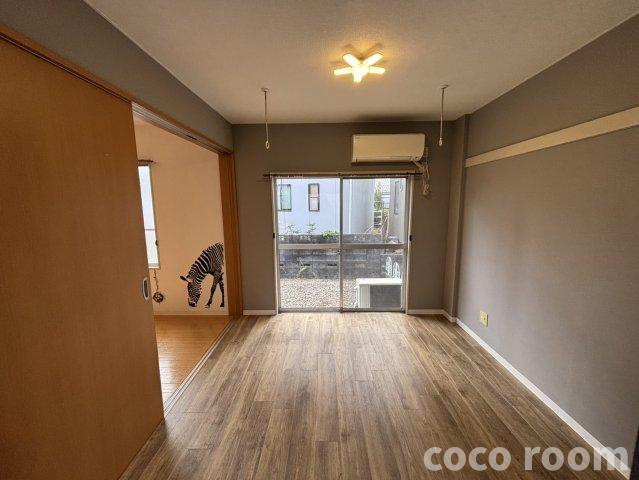 スカイヒルの居間・リビング