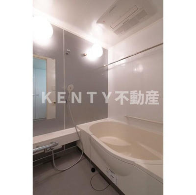 【浴室】 | ＬａＳａｎｔｅ五反田 | きれいなお風呂です