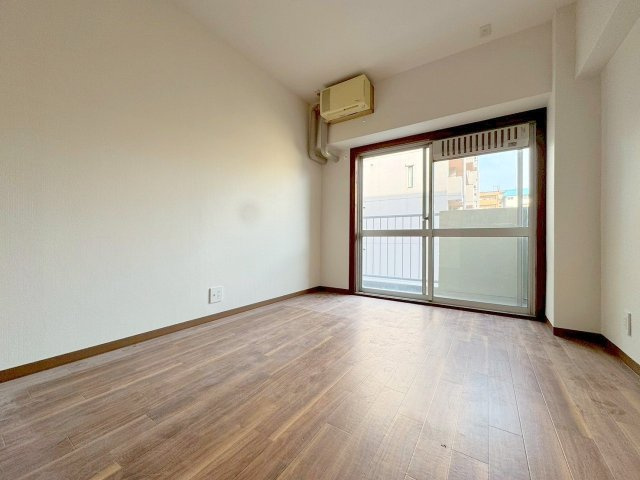 秀英マンションの居間・リビング