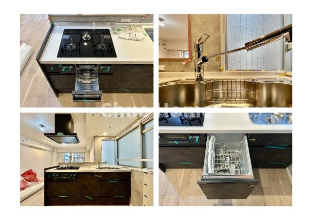 クレール亀戸のキッチン|【システムキッチン】ワイドで収納豊富な使い勝手の良いカウンターキッチンには、食洗器や伸縮タイプのキッチン水栓、三ツ口コンロ・魚焼きグリルなどの便利な設備が標準完備されています。