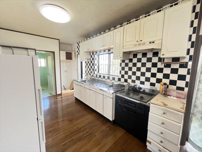  | 泡瀬4丁目戸建