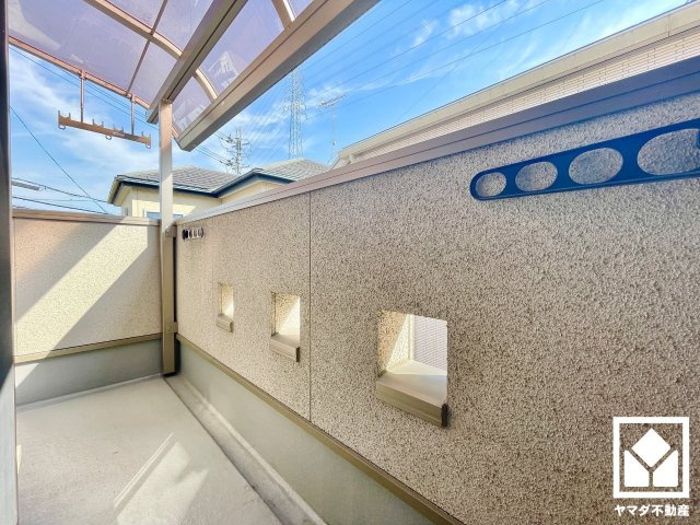 伏見区久我東町のバルコニー