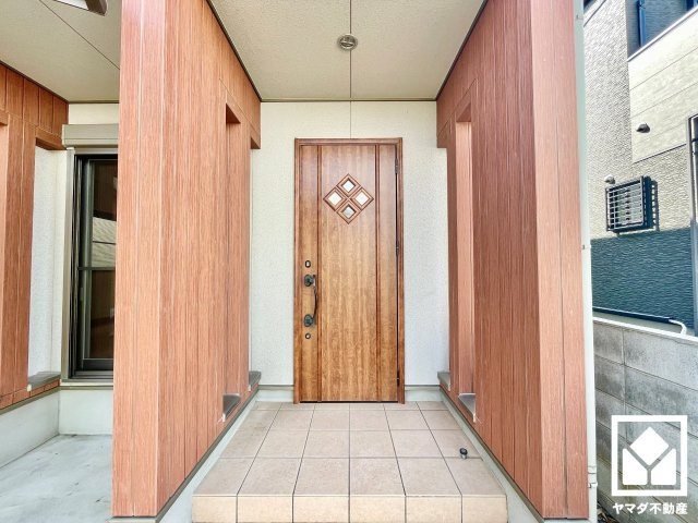 伏見区久我東町の玄関