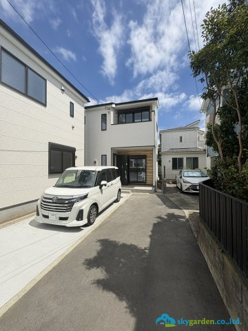 平塚市達上ヶ丘２期　新築戸建　全2棟2号棟の駐車場