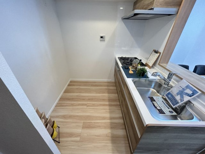 【キッチン】 | グランドハイツ甲陽園 | コンパクトなキッチンで掃除もラクラク