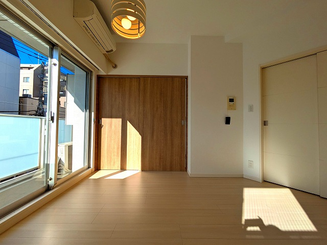 シュロス田園調布南の居間・リビング