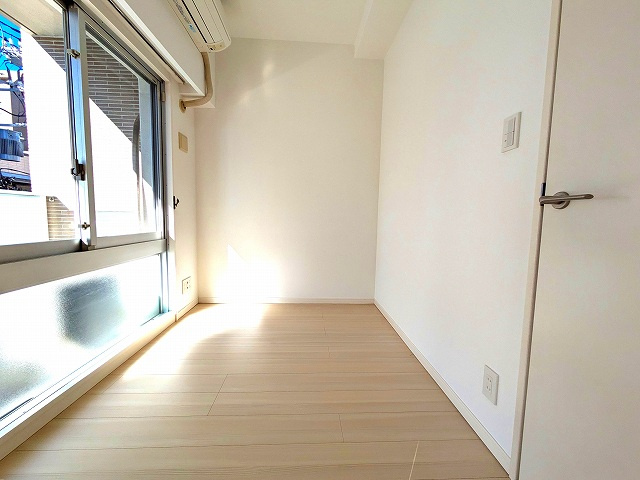 シュロス田園調布南の洋室