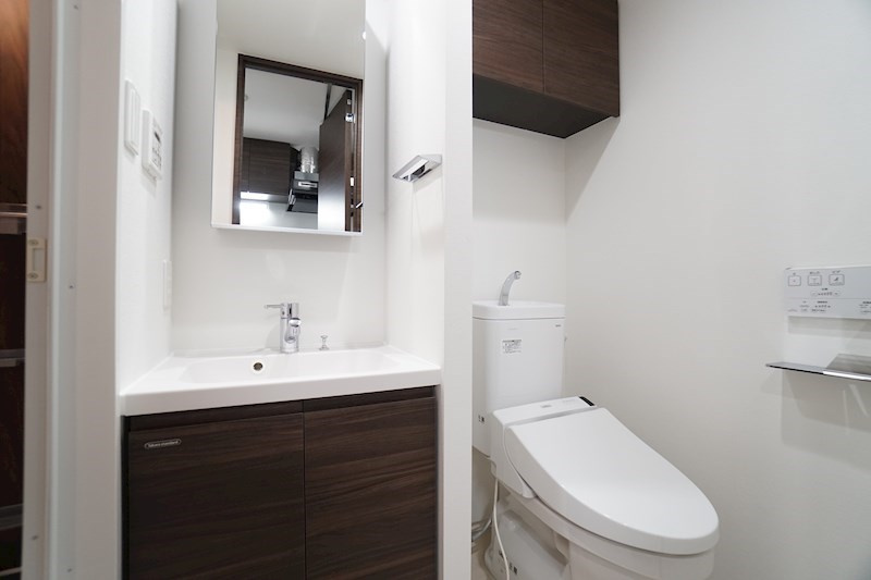 メインステージ三ノ輪WESTの独立洗面台