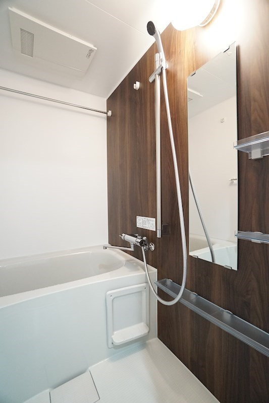 メインステージ三ノ輪WESTの浴室