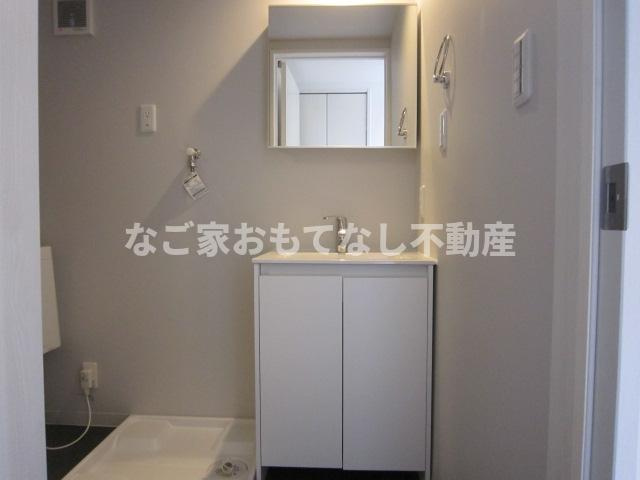 【洗面所】 | VIVACE（ビバーチェ） | 同型タイプ