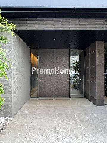 バウスフラッツ日本橋馬喰町のエントランス