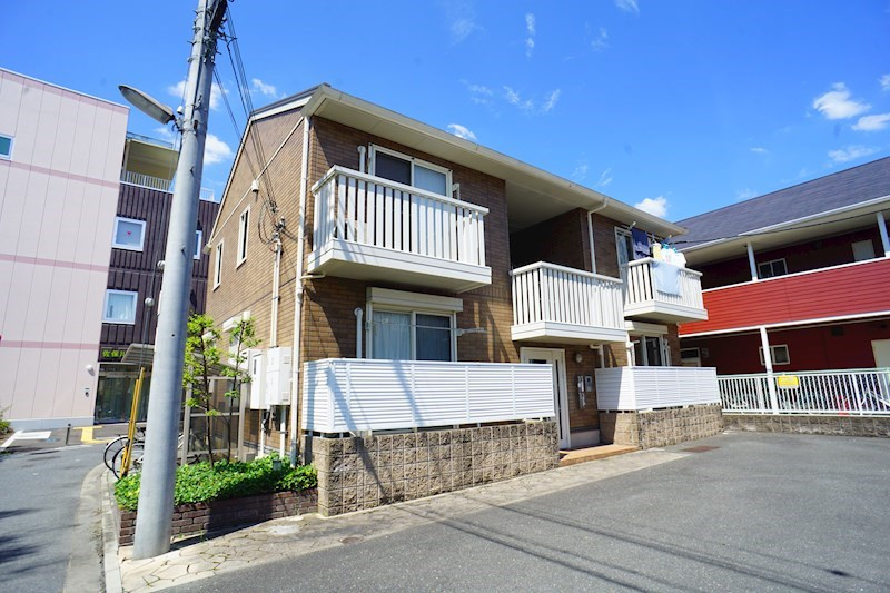 リビングタウン新大宮Ｄ棟の外観