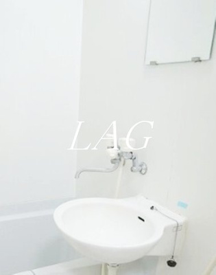 【洗面所】 | アムール松村 | 洗面台です。